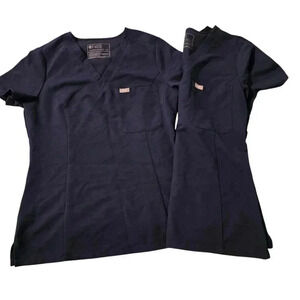 Set Of 2 Fig Technical Medical Tops Size XS Navy Blue
